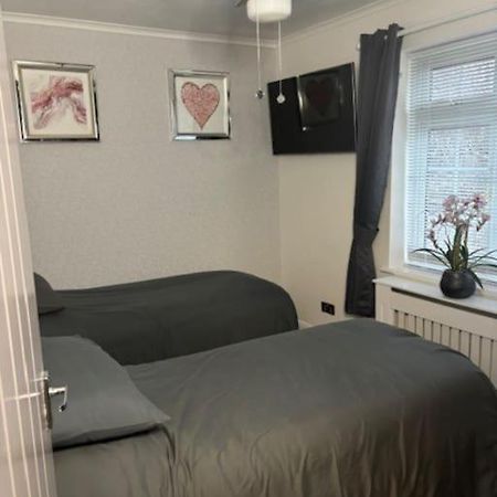 Clarke'S Airbnb Worthing Exterior foto